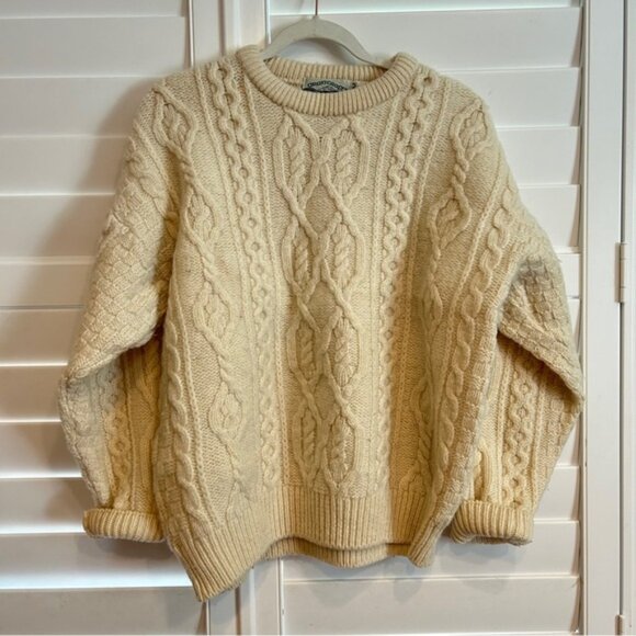 Aran Crafts Ireland Authentic Crew Neck Cable Knit Sweater Cream Size Medium - Picture 1 of 3